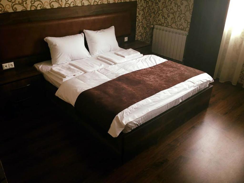 Green Hotel Batumi Exterior photo
